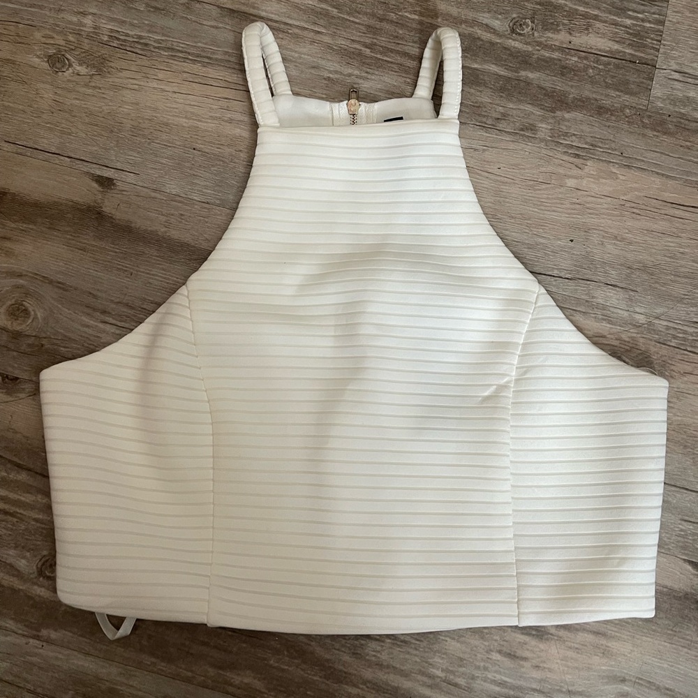 Honey punch cropped tank